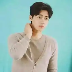 发型面对满大街的油头,是时候在刘海上花点心机了