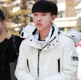 他被称凤囚凰里演技最好的演员现在人气已经超过了男主