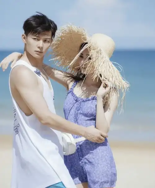 黄子韬向她表白被拒绝,张铭恩因她陷入分手舆论,她哪来的魅力