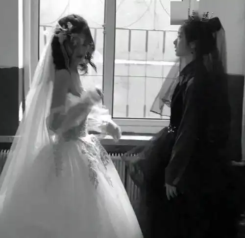 头像世间晴朗,万物可爱