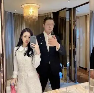 别装了深扒一夜爆火的人类高质量男性徐勤根不要靠近,会变得不幸