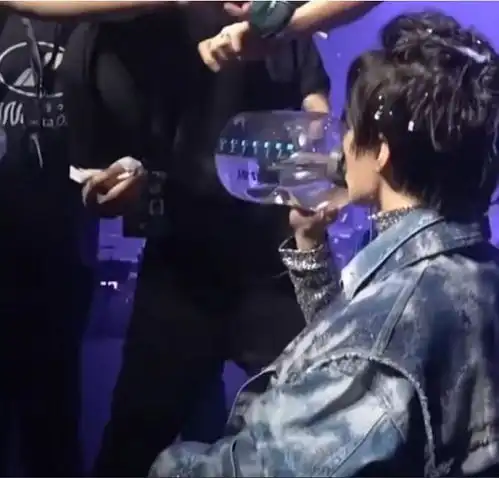 爆款来袭,get爱豆同款,解锁运动新潮流