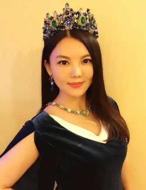 李湘晒王诗龄照片,却引发众怒,网友比炫富更让人难以接受