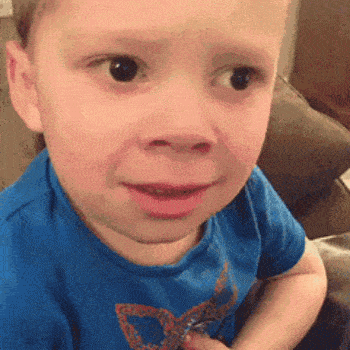 450元一条假笑男孩接单祝福视频律师不排除商业行为让他陷入过度工作中