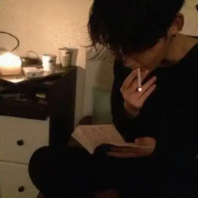 ins文艺帅气男生头像