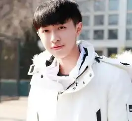 张逸杰现身北电艺考网友最帅北电艺考生