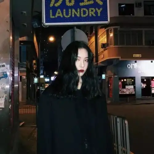 今日份头像唯一让我胆怯的,就是见不到你