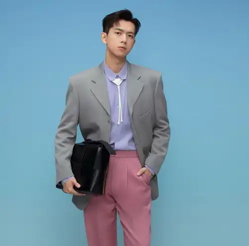 李现和张子枫都是她的粉丝,刘昊然也喜欢了她6年,她凭什么会招人喜欢