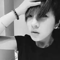 男生帅气一点的头像