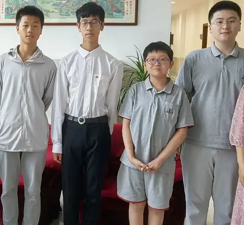 12岁小孩哥参加高考背后少年的他们遇到少年班