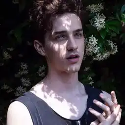 男生头像男生什么时候最想有个女盆友