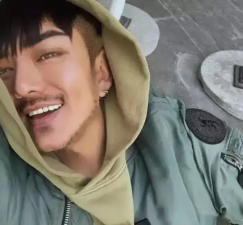 挽救广州万千少男200斤大叔凭p图爆红成全民男神p图教程遭曝光