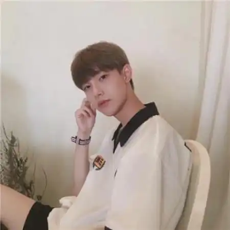 qq男生伤感头像忧郁系帅哥男生不要错过了