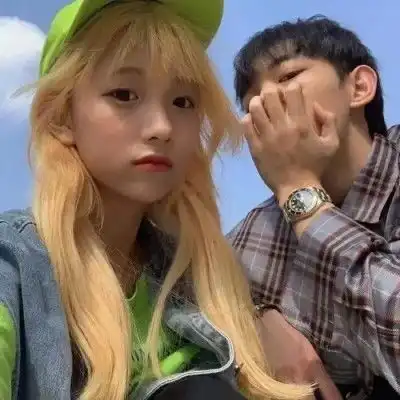 异性夜聊时,对方总回你4字消息,摆明了是烦透你,别再倒贴