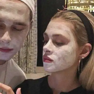 一对两张ins风爱人头像