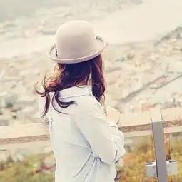 谁知道这张图片原图清晰点的