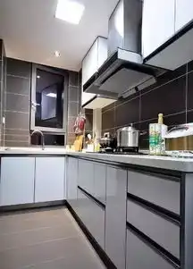 80后男青年的90平纯现代简约两室