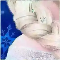 求一个qq背景上的动漫拼图8张图是动漫哦