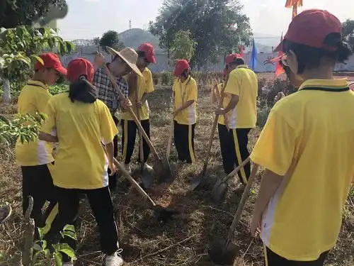 新时代好少年幸福都是奋斗出来的