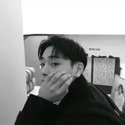 黑白个性男头.庆幸我还可以爱你