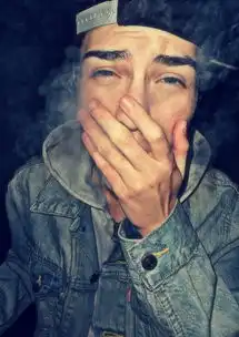 求一个男生头像,要好看的哦