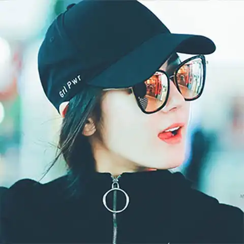 ny春夏百搭黑白光板防晒时尚棒球帽男女士户外休闲运动鸭舌帽子