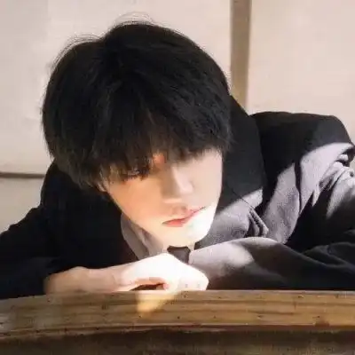 ins不露脸男头