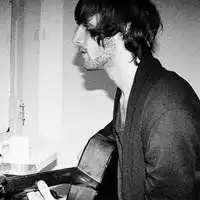 开车抽烟的动漫男头微信头像图片大全