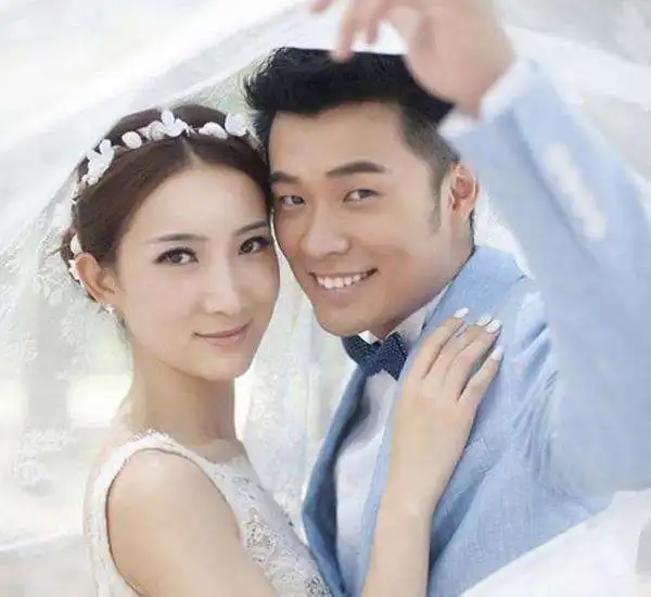 28岁男人我媳妇离家1个多月了,是我平时给她零花钱少吗