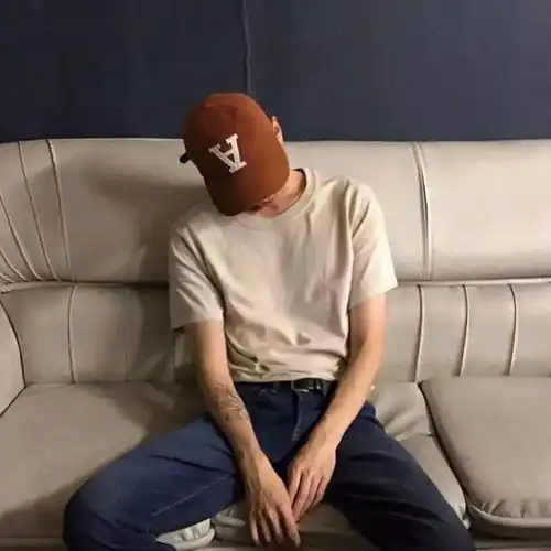 男生头像因为脚在走心却不变