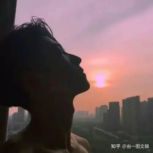 男生头像思念像底格里斯河般的漫延