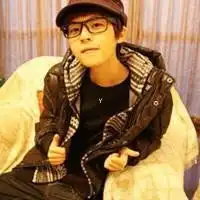 个性英伦黑白照片图片男生微信头像图片大全