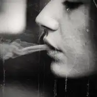 暗自颓废伤感头像世界一片暗沉