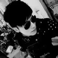 好看的霸气图片人物微信头像图片大全