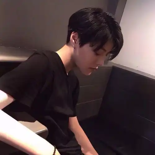 男生头像都是由你玩笑说出