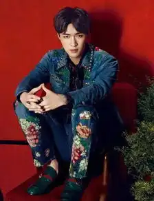 雌雄莫辨的衣服女神男神怎么这么喜欢穿