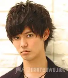 日韩阳光男孩发型推荐不做playboy