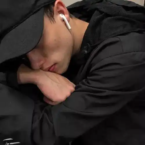 头像不知道如何表达的时候就不要表达