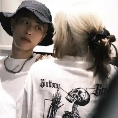 甜到爆情侣真人图片双人两张头像,爱意满满