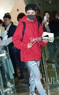 种草芭潮牌当红,宋茜吴亦凡和鹿晗都人手一件争当代言人