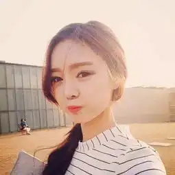 女人出门这样扎头发,让人忍不住想看你的脸