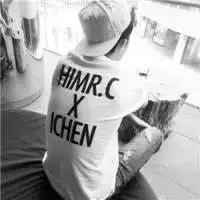 男生失落背影图片黑白微信头像图片大全