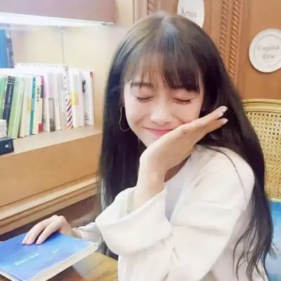 异性交往中,女人对你有意思了,就会有这4大暗示,男人别不知道