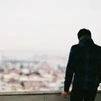 男生成熟凄凉背影头像微信头像图片大全