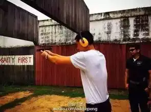 当家暴出轨互撕排队上热搜,他们却凭努力狠狠甩了娱乐圈一巴掌