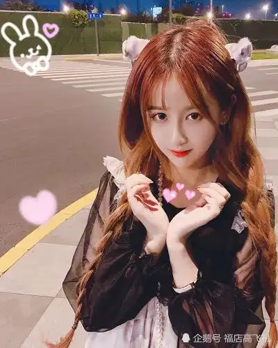 杨清柠晒与男友聊天记录,相同头像也就算了,看到对话内容我酸了