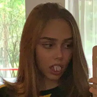 2019欧美头像高冷霸气高清赶紧去沾花惹草不然被人拔光