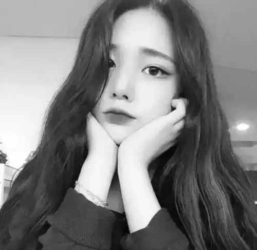 霸气的火句子男人的手,不是用来打女人的,它是用来打天下的