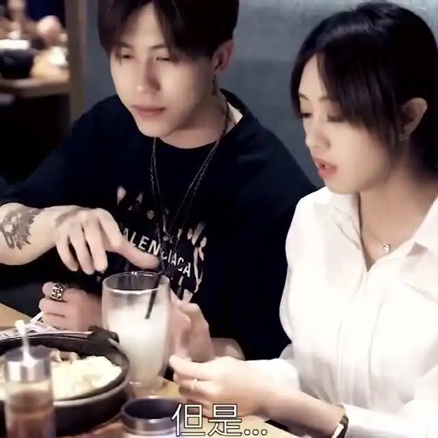 行动比情话实际,男孩子给女孩子的最重要的就是细节安全感和情话