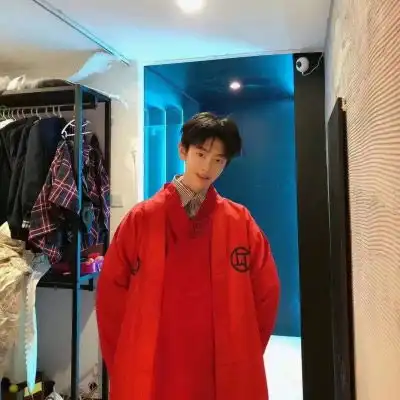 男生头像真实多张帅哥图片十张一个人的